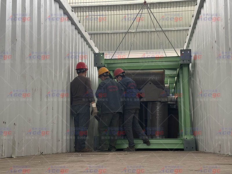 全自動(dòng)重選離心機(jī)設(shè)備出口